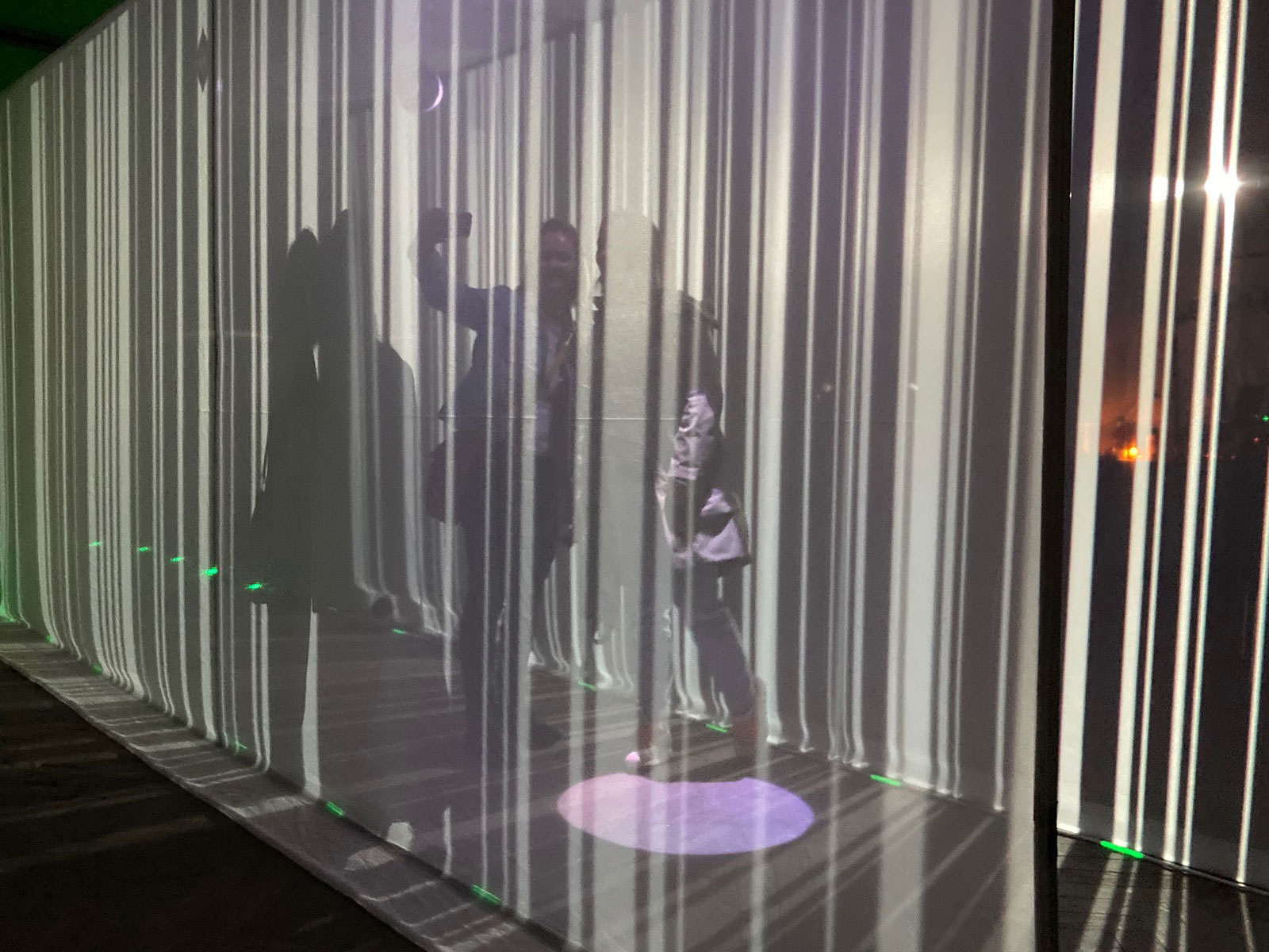 KORONA Lichtplanung | Time Tunnel Live-Licht- und Klangperformance